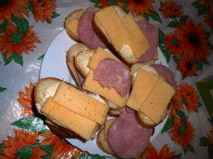 Картинка еда бутерброды +гамбургеры +канапе колбаса хлеб сыр