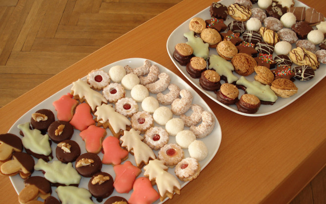 Обои картинки фото еда, пирожные, кексы, печенье, ассорти