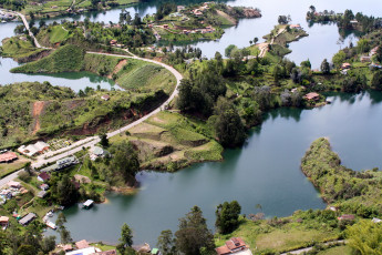 Картинка guatape сolombia города пейзажи пейзаж