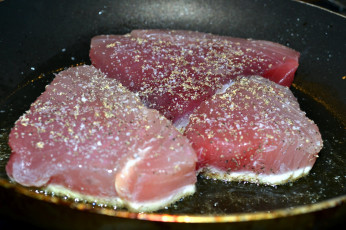 Картинка еда рыба +морепродукты +суши +роллы тунец