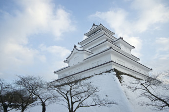 Картинка города замки+Японии снег пагода