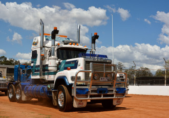 Картинка mack автомобили тяжелый грузовик седельный тягач