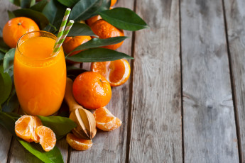 Картинка еда напитки +сок tangerines juice листья кожура дольки мандарины сок leaves rind cloves