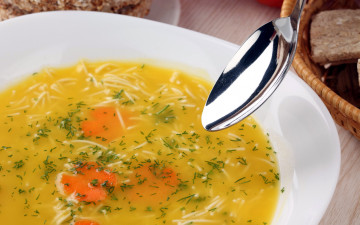 Картинка еда первые+блюда суп вермишелевый