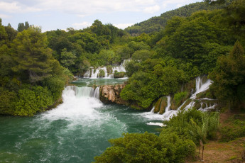 Картинка природа водопады зелень вода деревья