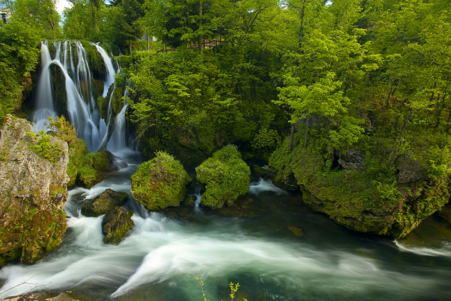 Обои картинки фото природа, водопады, деревья, река