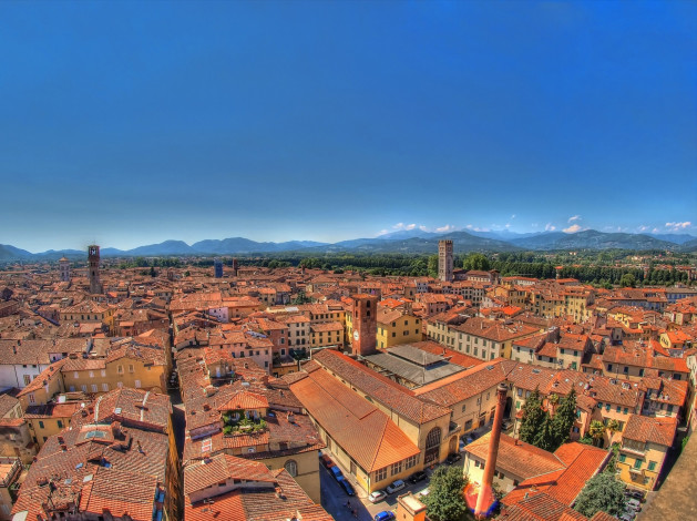 Обои картинки фото lucca, italy, города, панорамы, лукка, италия, крыши, здания, вид