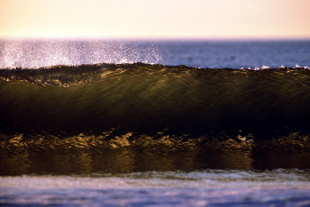 Картинка природа моря океаны брызги море волна