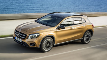 Картинка mercedes-benz+gla-220d+4matic+2018 автомобили mercedes-benz 2018 4matic gla-220d