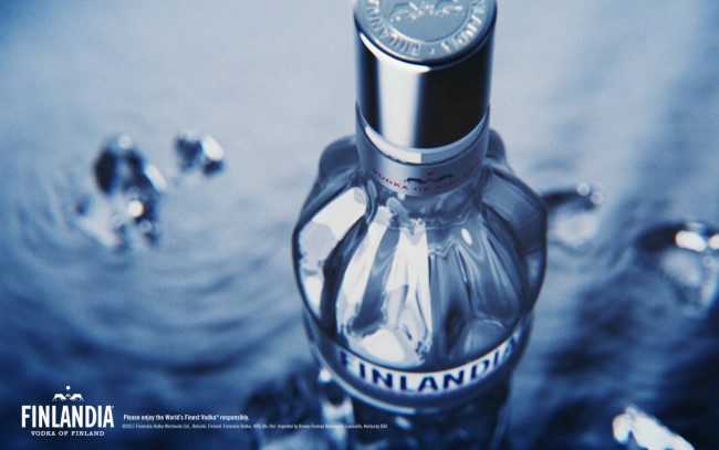 Обои картинки фото finlandia, бренды, водка, финляндия, бутылка