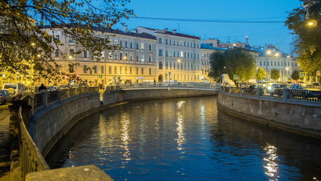 Обои картинки фото города, санкт-петербург,  петергоф , россия, saint-petersburg, fontanka, river