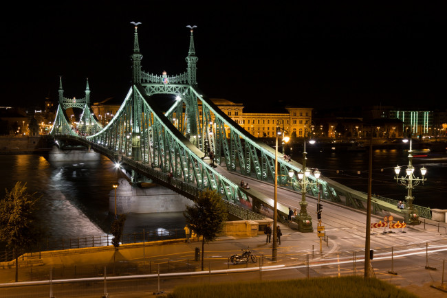 Обои картинки фото liberty bridge,  budapest, города, будапешт , венгрия, простор