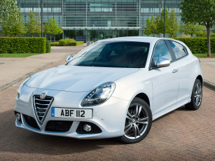 Картинка автомобили alfa+romeo alfa romeo giulietta uk-spec 940 2014г серый