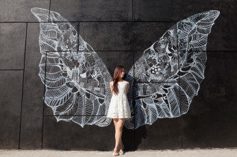 Картинка девушки -unsort+ азиатки рисунок крылья стена девушка
