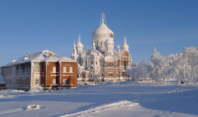 Обои картинки фото города, - православные церкви,  монастыри, деревья, снег, церковь