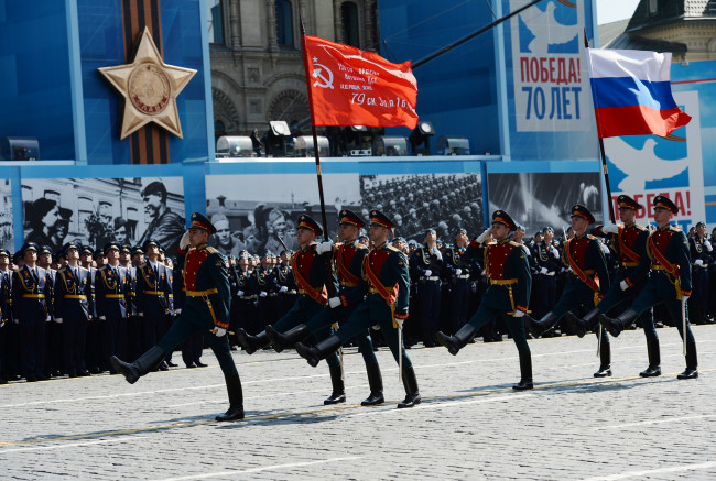 Обои картинки фото оружие, армия, спецназ, марш, день, победы, праздник, красная, площадь, город, москва