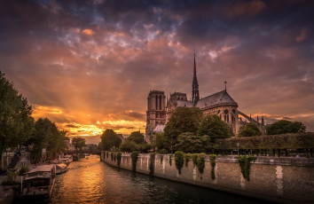 Картинка notre+dame+in+paris города париж+ франция река закат