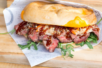 Картинка еда бутерброды +гамбургеры +канапе булочка рукола мясо