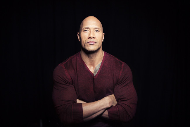 Обои картинки фото мужчины, dwayne johnson , the rock, актер, свитер