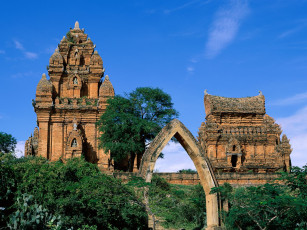 обоя po, klong, garai, towers, ninh, thuan, города, исторические, архитектурные, памятники, vietnam