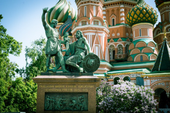 Картинка города москва+ россия памятник