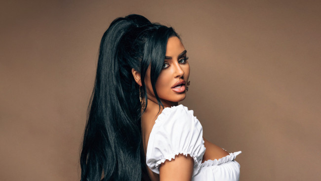 Обои картинки фото abigail ratchford, девушки, девушка, красивая, супер, секси, няша, нежная, классная, модница, лапочка, мадам