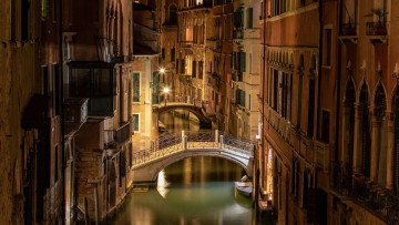 обоя города, венеция , италия, канал, ночь, мостик