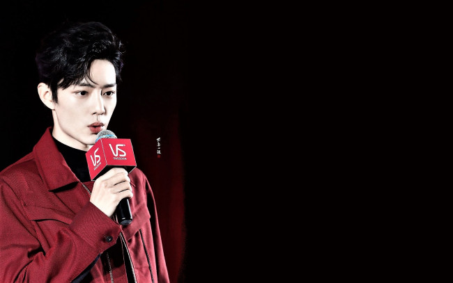 Обои картинки фото мужчины, xiao zhan, актер, певец, куртка, микрофон