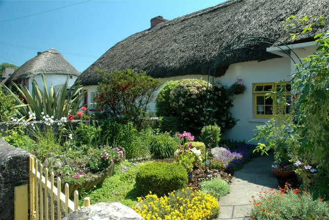 Обои картинки фото ирландия, адэр, разное, сооружения, постройки, дом, сад, цветы