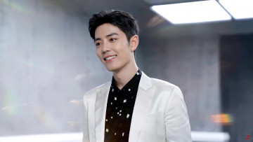 Картинка мужчины xiao+zhan актер улыбка пиджак