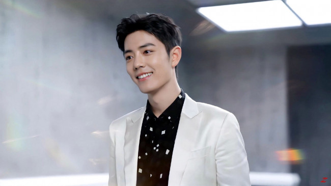 Обои картинки фото мужчины, xiao zhan, актер, улыбка, пиджак