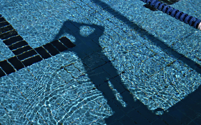 Обои картинки фото разное, - другое, бассейн, тень