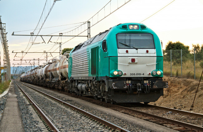 Обои картинки фото техника, поезда, дорога, железная, локомотив, состав, рельсы