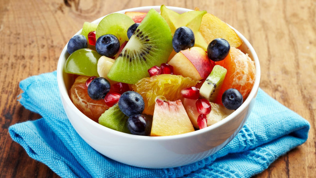 Обои картинки фото еда, фрукты,  ягоды, карамбола, мандарин, киви