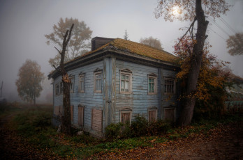 Картинка разное развалины +руины +металлолом осень старый дом 73 унылая пора