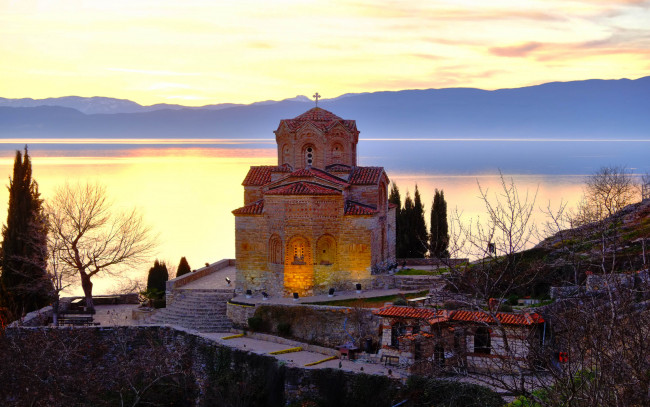 Обои картинки фото macedonia,  church of st, john at kaneo, города, - католические соборы,  костелы,  аббатства, церковь, македония, заря