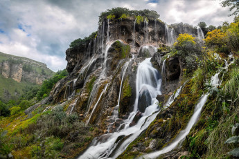 Картинка водопад+царская+корона+гедмишх природа водопады водопад царская корона гедмишх кавказ северный россия