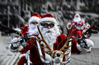 обоя праздничные, дед мороз,  санта клаус, мотоциклы, санта, очки