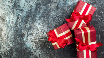Картинка праздничные подарки+и+коробочки подарки лента бант