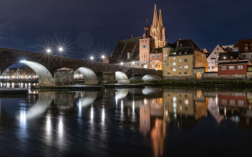 Картинка города регенсбург+ германия река мост вечер огни