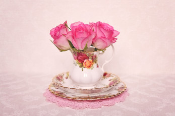 Картинка цветы розы чашка трио