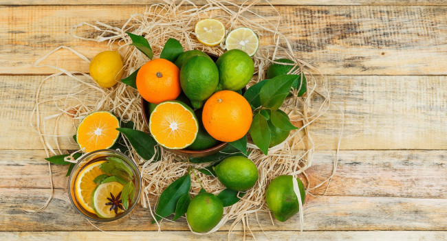 Обои картинки фото еда, цитрусы, лаймы, лимоны, апельсины