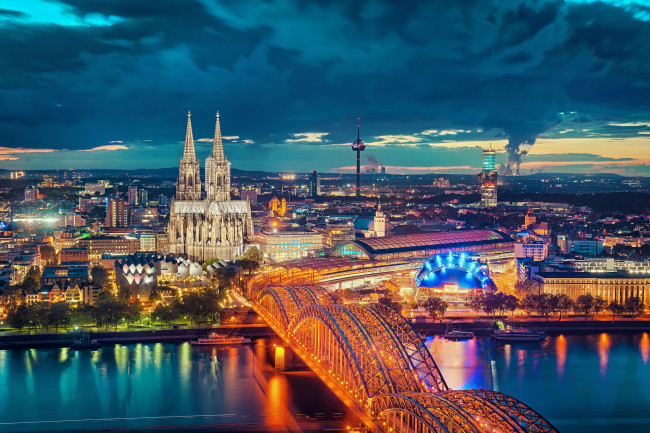 Обои картинки фото города, кельн, германия, мост, река, собор, ночь, панорама