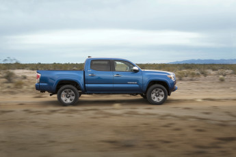 обоя автомобили, toyota, 2016г, cab, double, limited, tacoma, синий