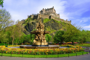 обоя росс фонтан эдинбург, города, - фонтаны, деревья, замок, шотландия, эдинбург, фонтан