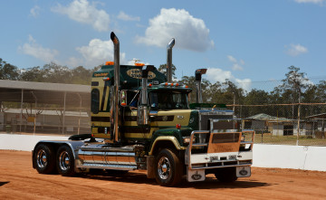 Картинка mack+superliner автомобили mack седельный грузовик тяжелый тягач