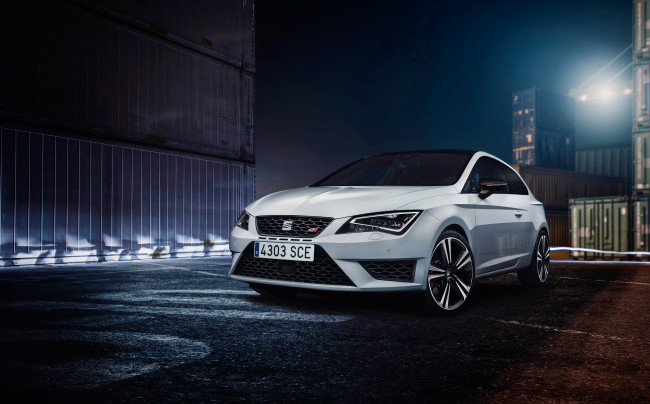 Обои картинки фото 2014 seat leon cupra sc 280, автомобили, seat, ночь, белый, cupra, луна, leon