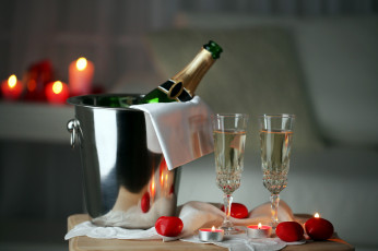 Картинка еда напитки +вино бокалы свечи шампанское