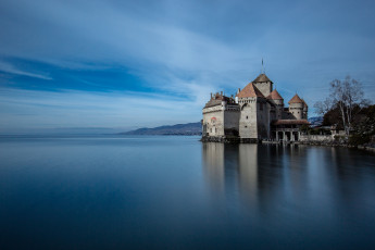 Картинка города замки+швейцарии замок chillon castle шильйон озеро башня швейцария
