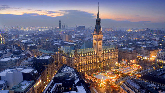 Обои картинки фото города, гамбург , германия, панорама, рождество, рынок, ратуша, гамбург, праздник